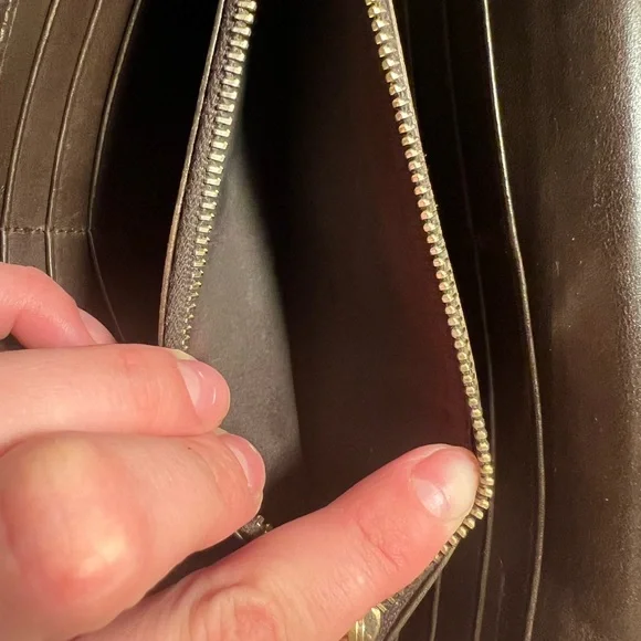 Miu miu SOLD - Picture 7 of 9